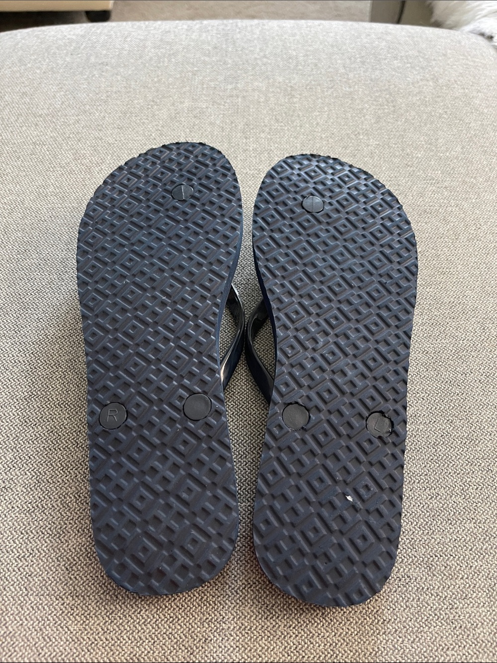 Tory Burch Flip Flops 🩴 - Picture 4 of 5